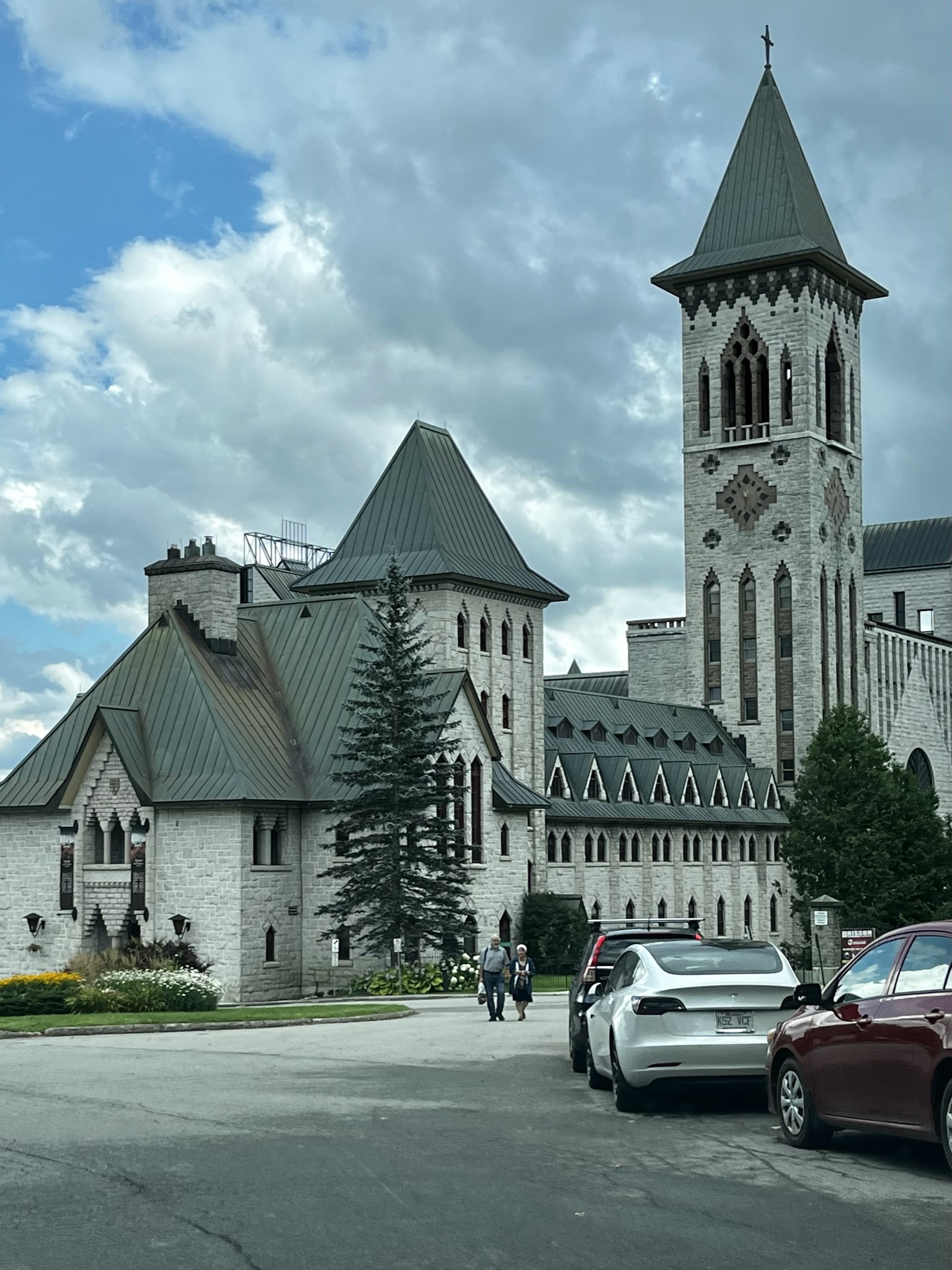 Abbey-St-Benoit-du-Lac